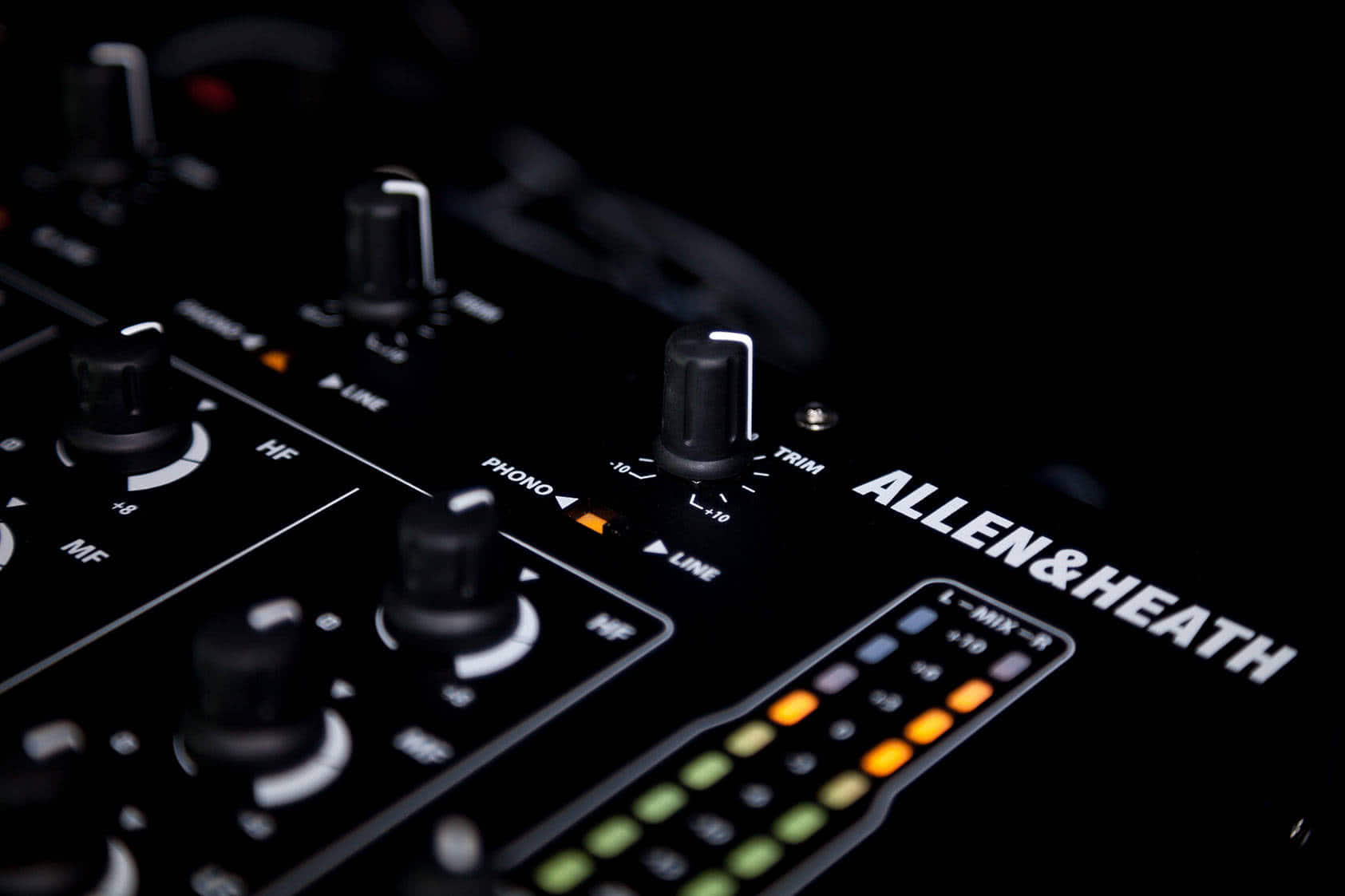 Allen & Heath Xone 43